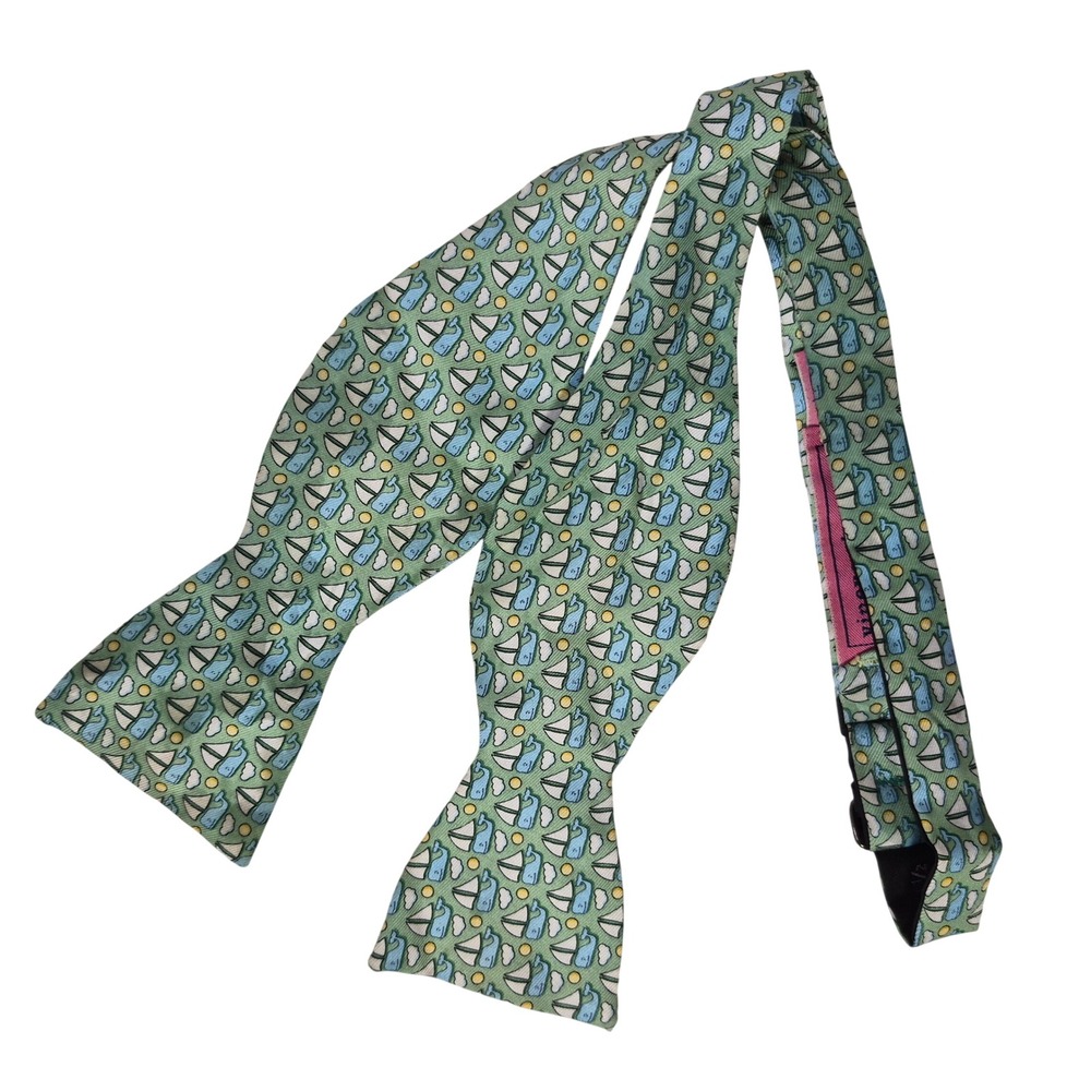 Vineyard Vines Bow Tie Mens Green Whale Sailboat Silk Preppy Nautical Ivy USA